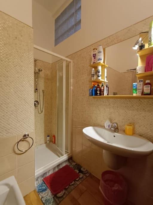 "Orchidea" Camera Privata Nell'Appartamento Condiviso Cagliari Eksteriør bilde